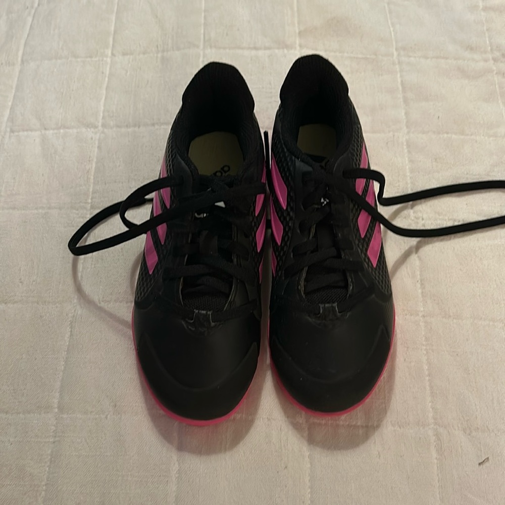 Girls Softball cleats. Adidas size 13